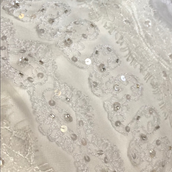 David’s Bridal White Gown - Picture 4 of 5